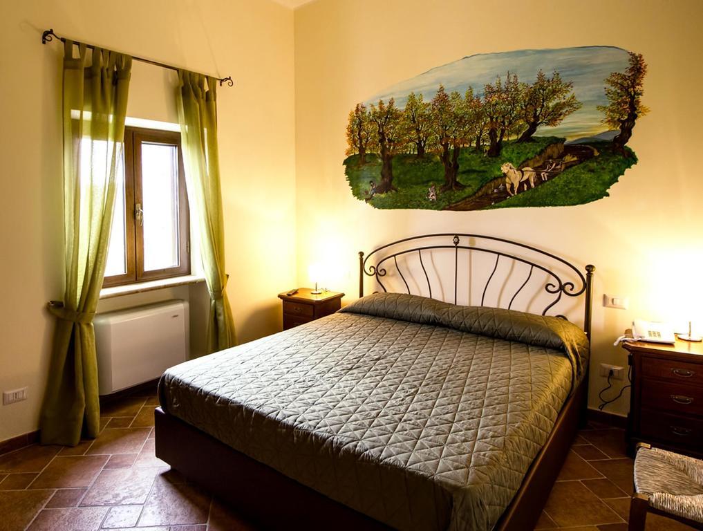 Agriturismo Ferrari Caprarola Bilik gambar